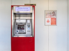 Sparkasse Geldautomat Dresden Rathaus Cotta